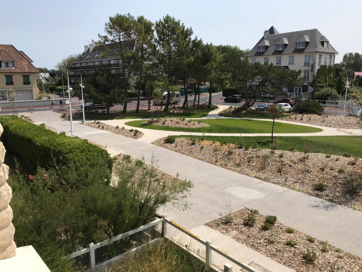 Les Alises * Merville-Franceville-Plage