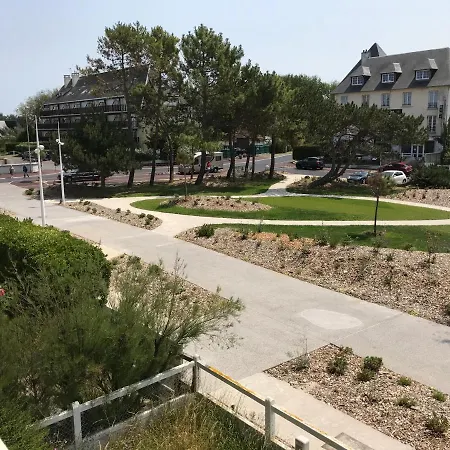 Appartamento Les Alisés Merville-Franceville-Plage Esterno foto